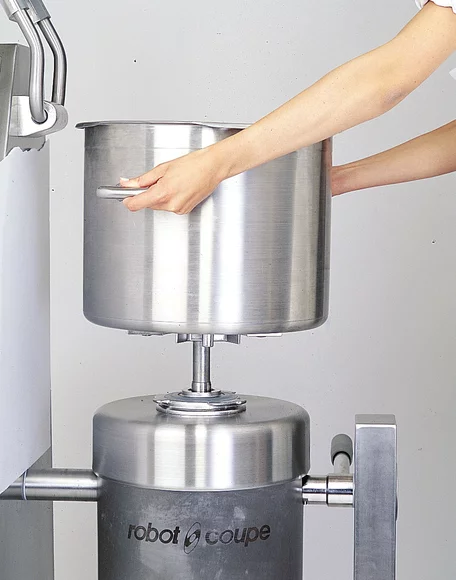 Robot Coupe Pastatomas ant grindų kuteris - maisto trintuvas Blixer® 23, 23 L., 400V/4.5kW 51341 | E-gastro