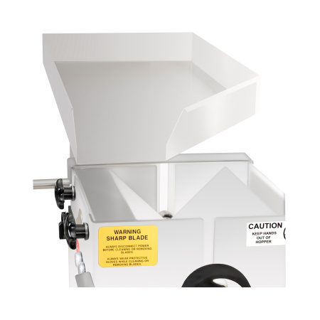 KONETEOLLISUUS Mėsos pjaustyklė F-19S, 15 mm, 400V/1,5kW EF19S105 | E-gastro